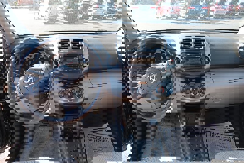 Used 2012 Toyota RAV4 4WD w/ Value Pkg image 12