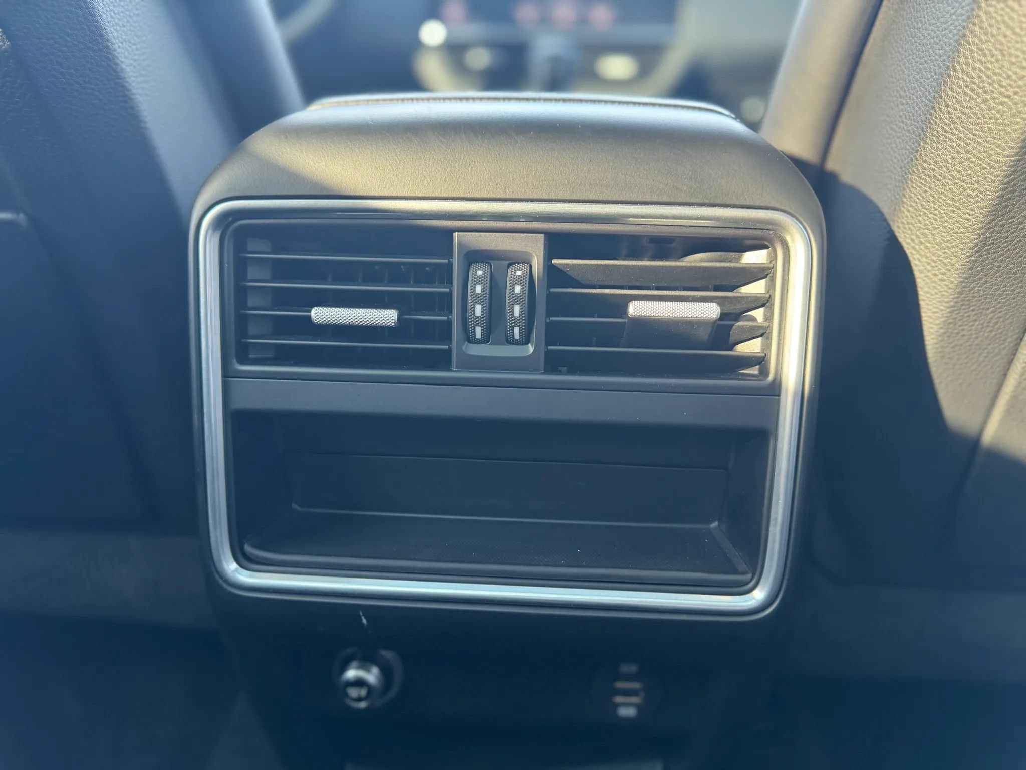 Used 2019 Porsche Cayenne AWD/4WD image 21