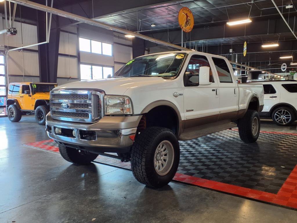 Used 2005 Ford F250 Lariat image 2