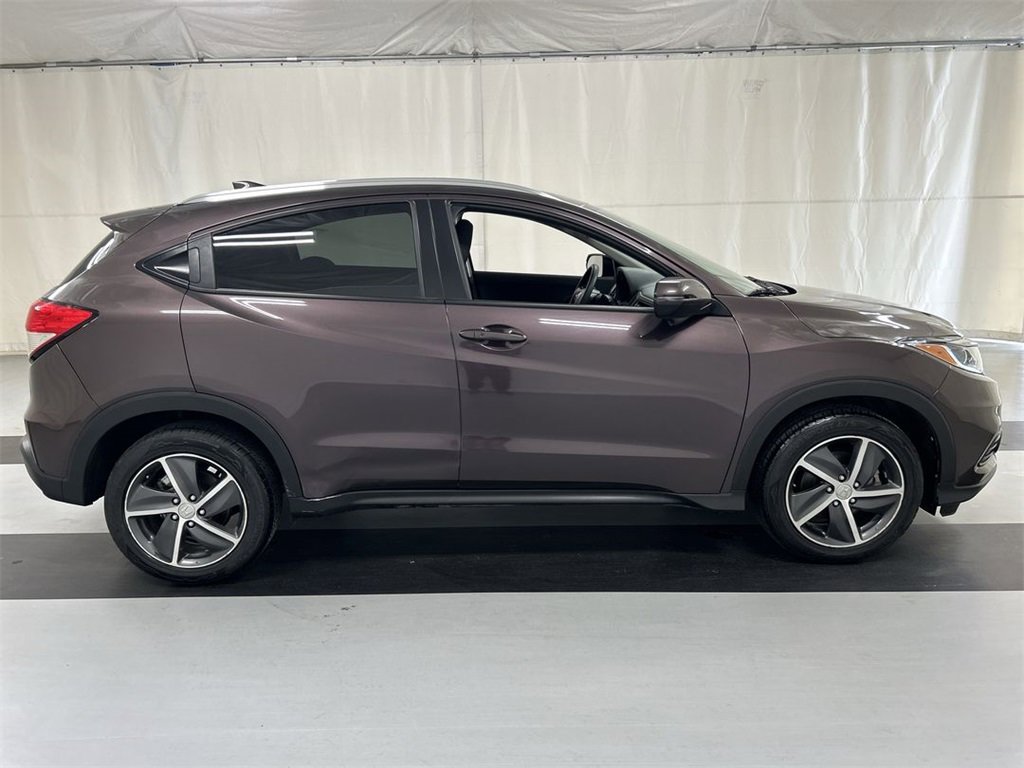 Used 2022 Honda HR-V EX image 9