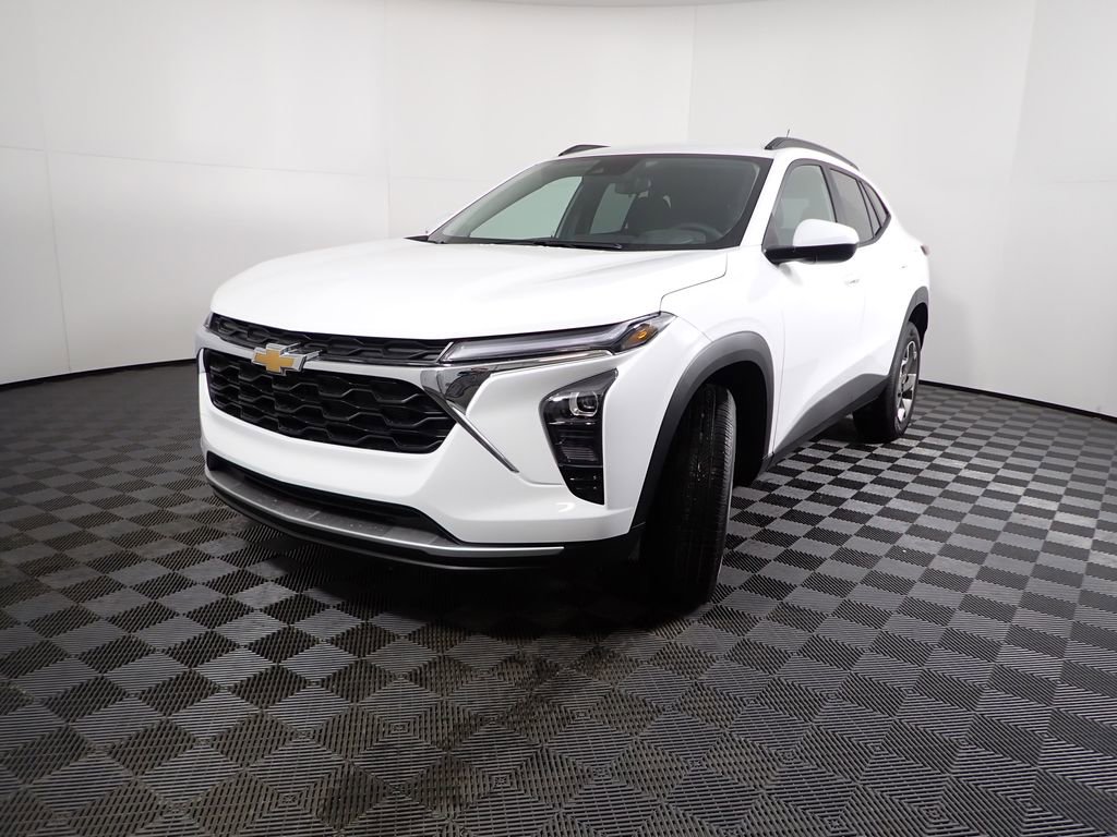 New 2026 Chevrolet Trax LT w/ LT Convenience Package image 8