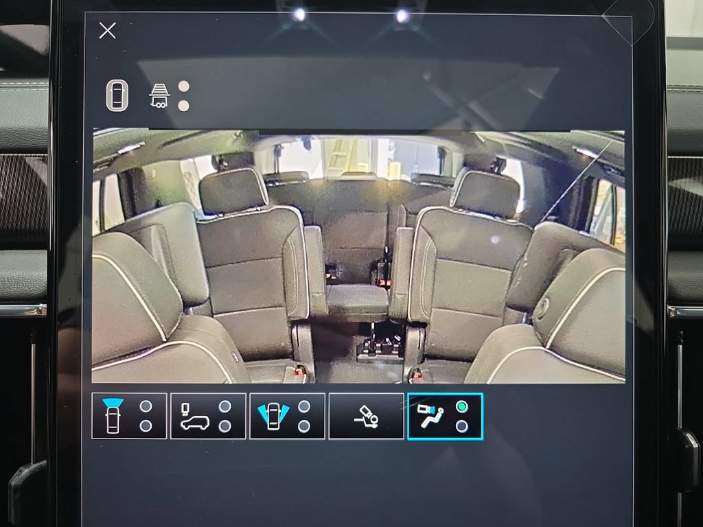 New 2026 GMC Yukon Elevation w/ Elevation Premium Package AWD/4WD image 29