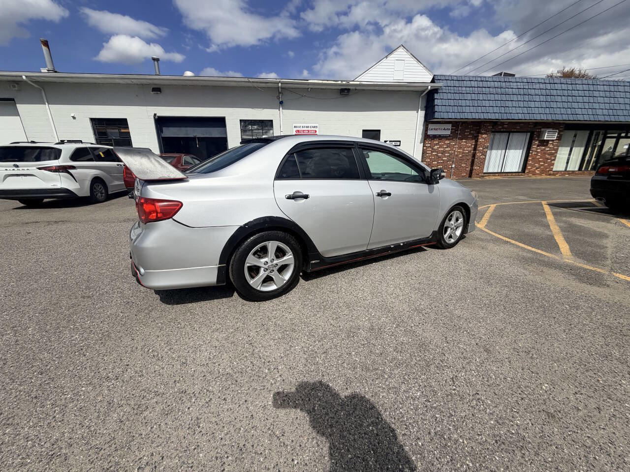 Used 2009 Toyota Corolla XRS image 11