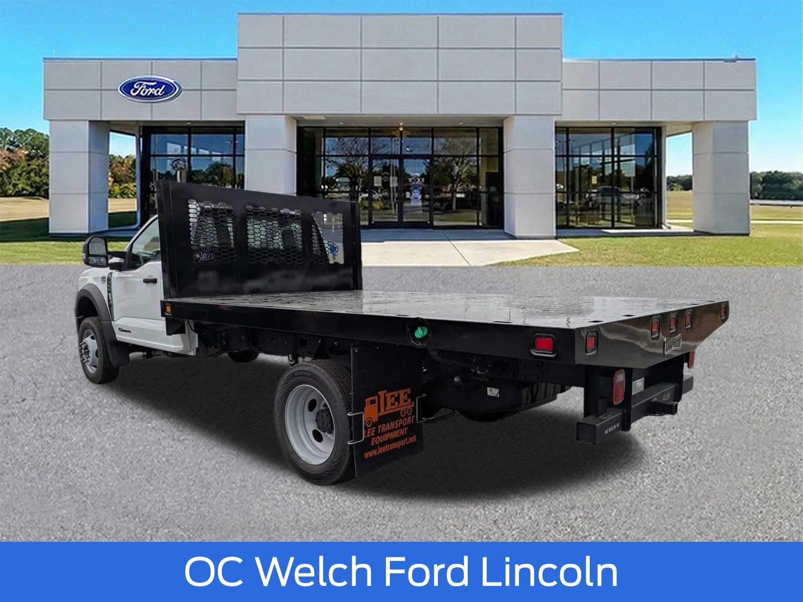 New 2026 Ford F550 4x4 Regular Cab Super Duty w/ XL Chrome Package image 4