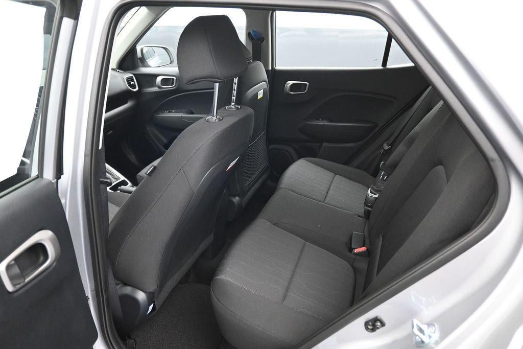 New 2026 Hyundai Venue SE FWD image 10