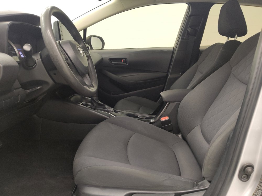 Used 2022 Toyota Corolla LE FWD image 17