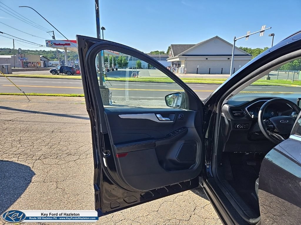 Used 2024 Ford Escape Platinum AWD/4WD image 33