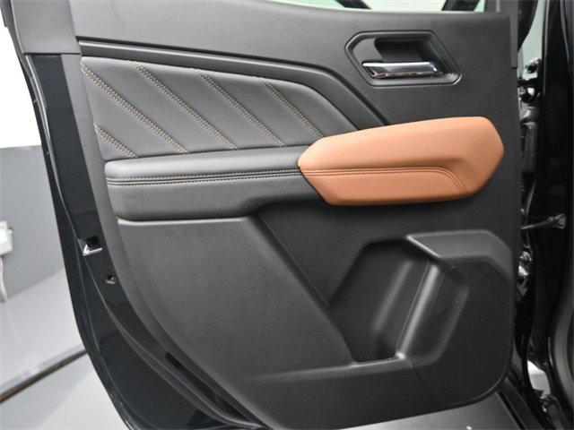New 2025 GMC Canyon AT4 image 14