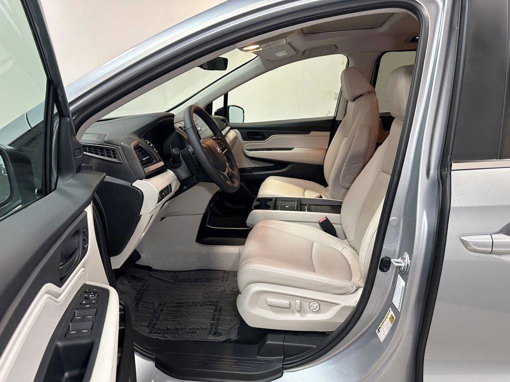 New 2026 Honda Odyssey EX-L image 13