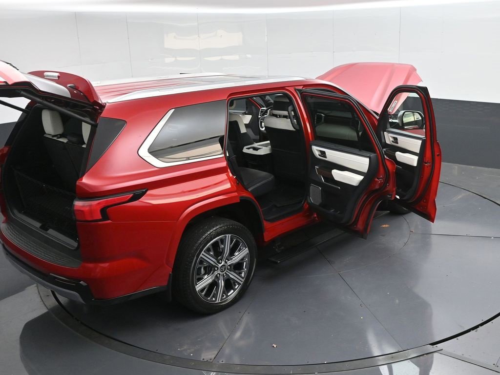 Used 2023 Toyota Sequoia Capstone image 59