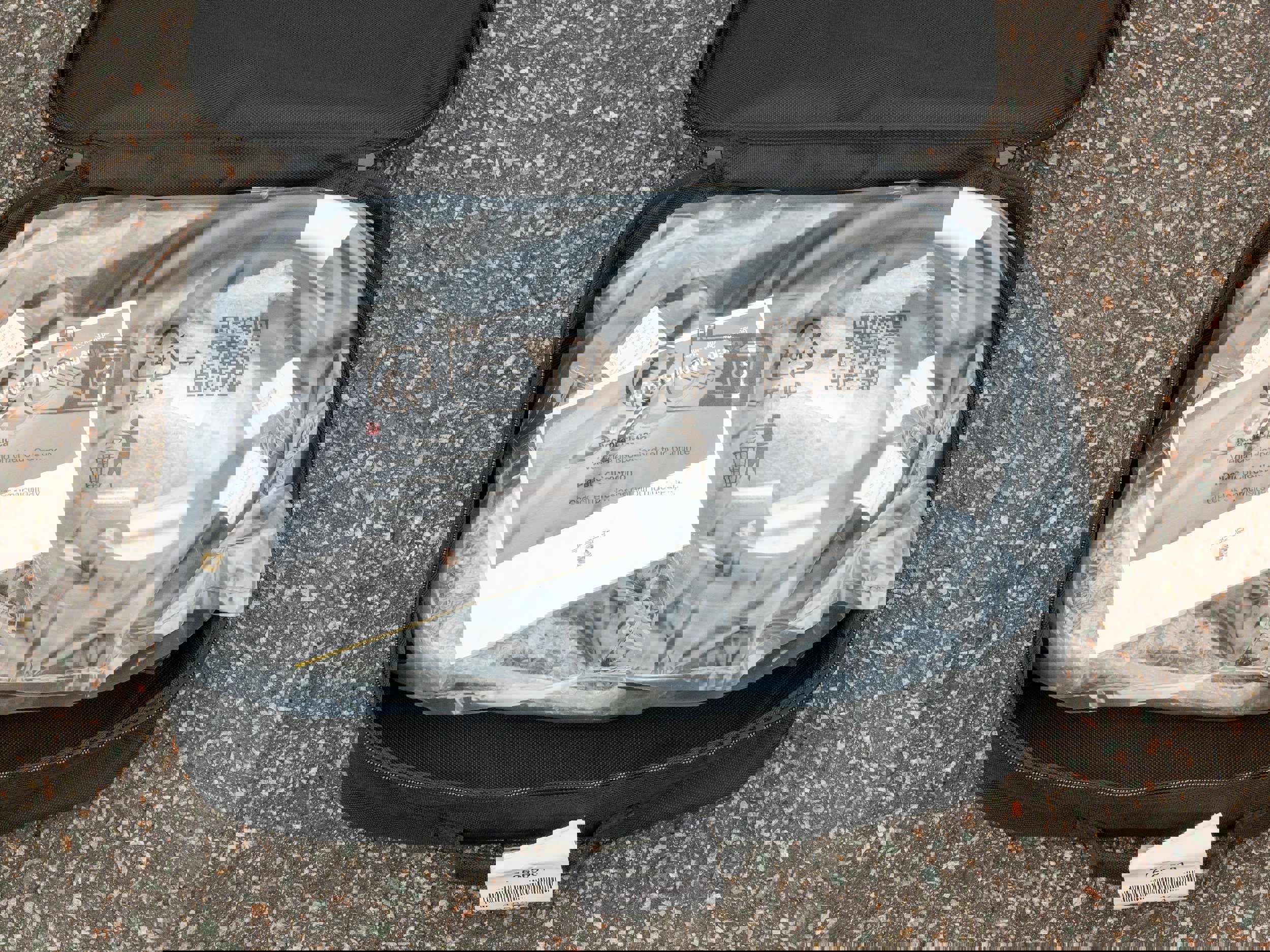 Used 2025 Porsche Taycan 4S image 47