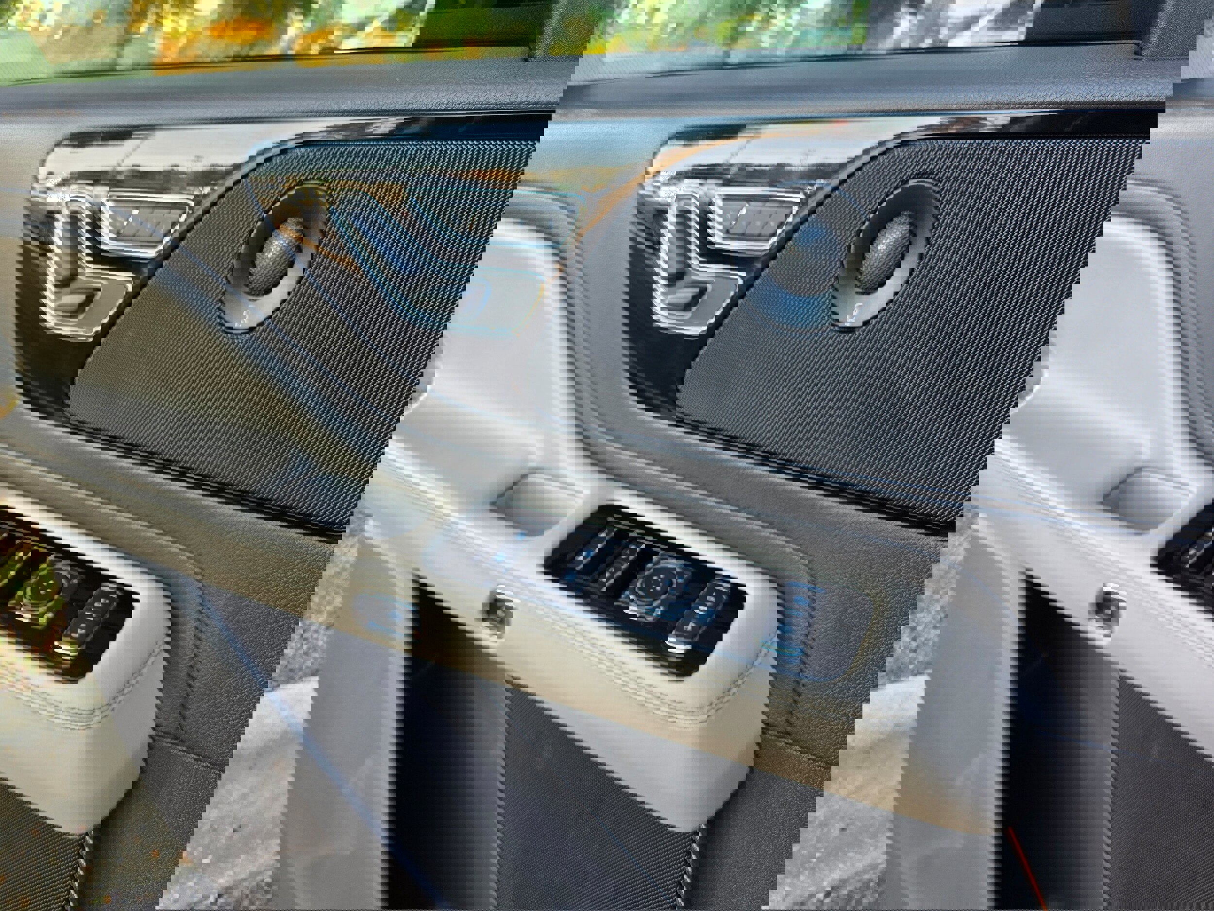 Used 2020 Lincoln Aviator Reserve w/ Elements Package Plus image 8