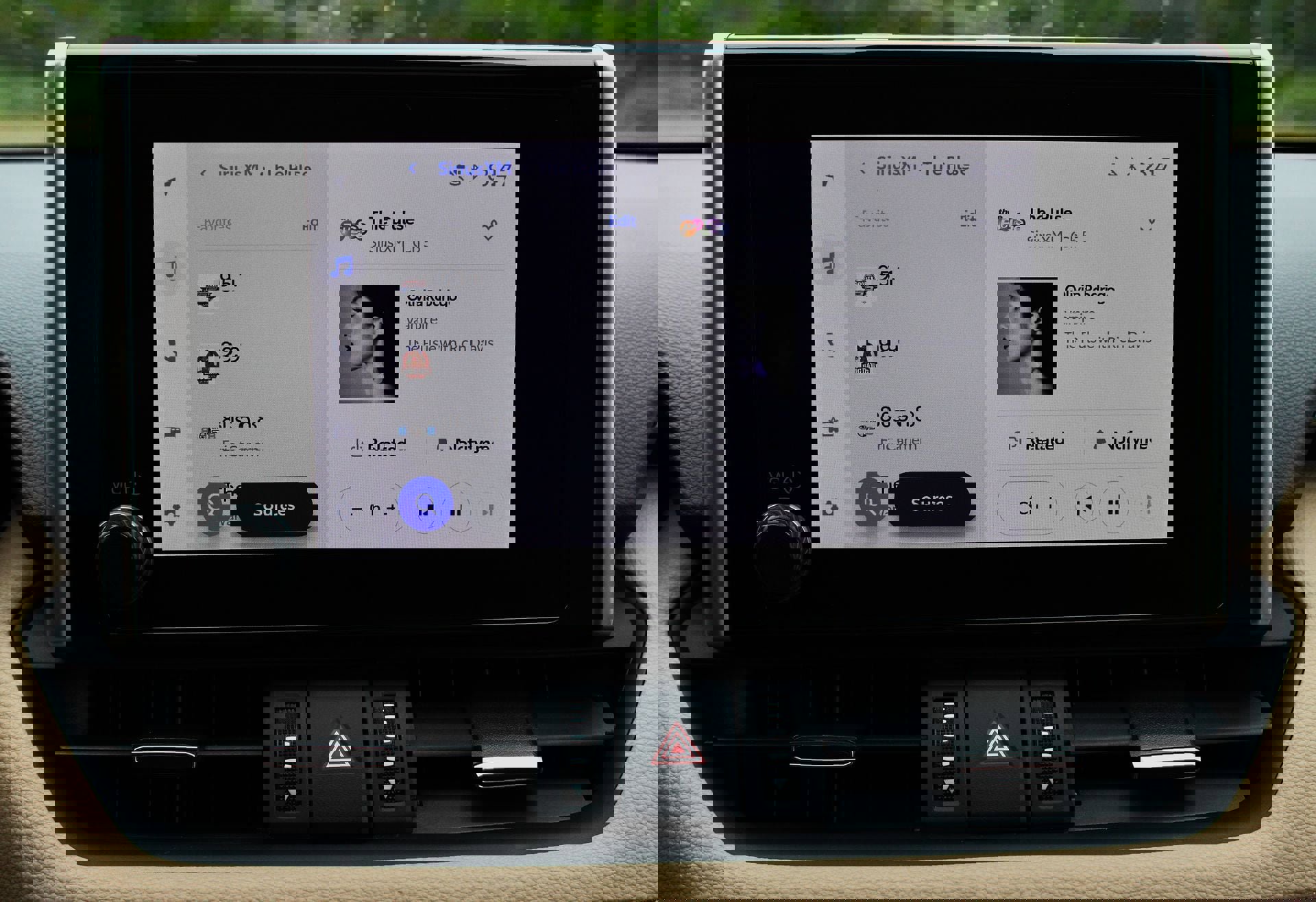 Used 2023 Toyota RAV4 XLE Premium image 28