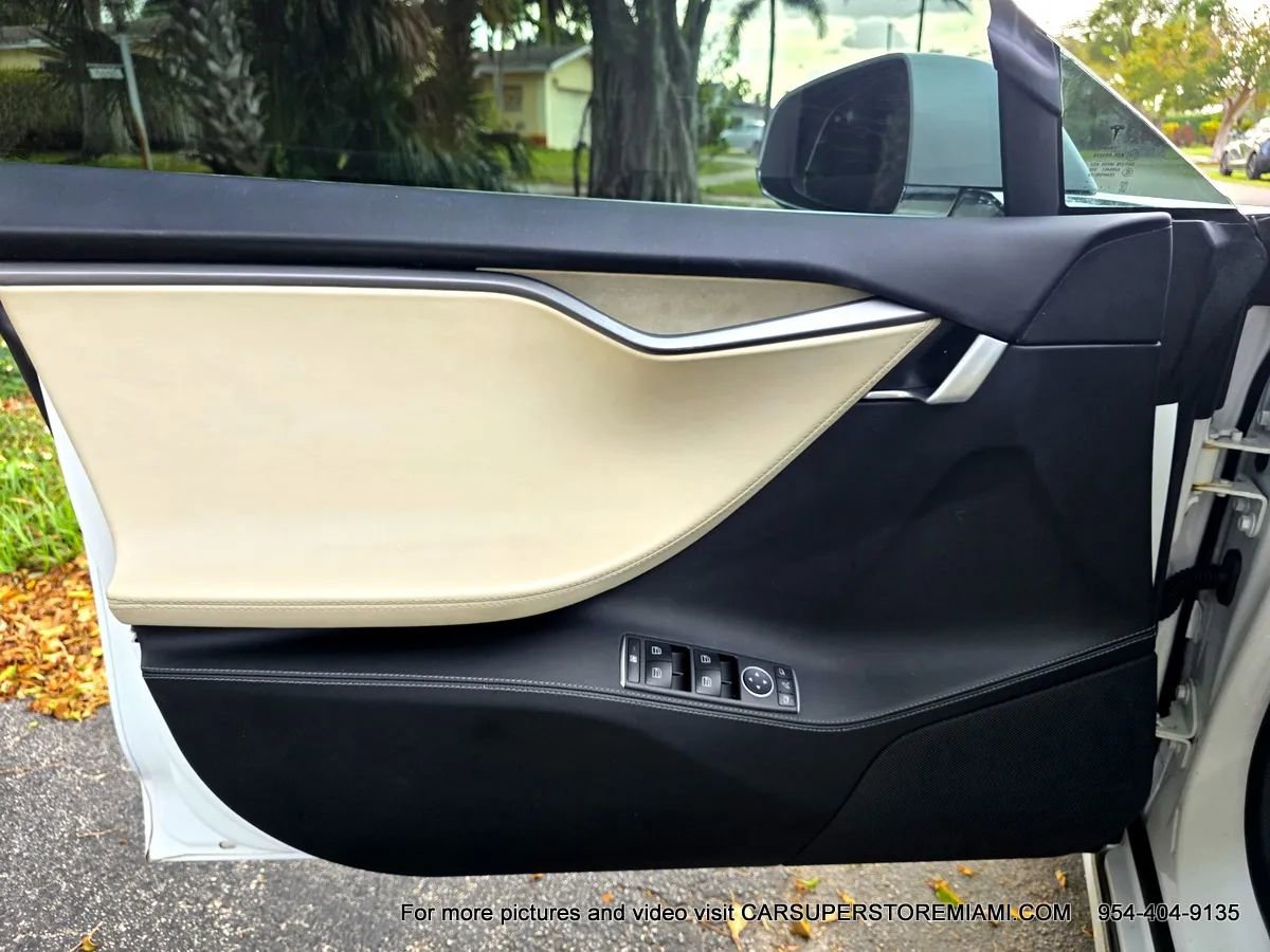 Used 2019 Tesla Model S 100D image 23