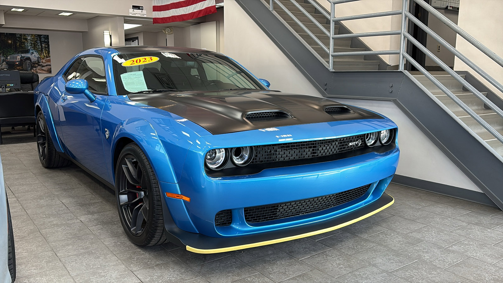 Used 2023 Dodge Challenger SRT Hellcat image 3