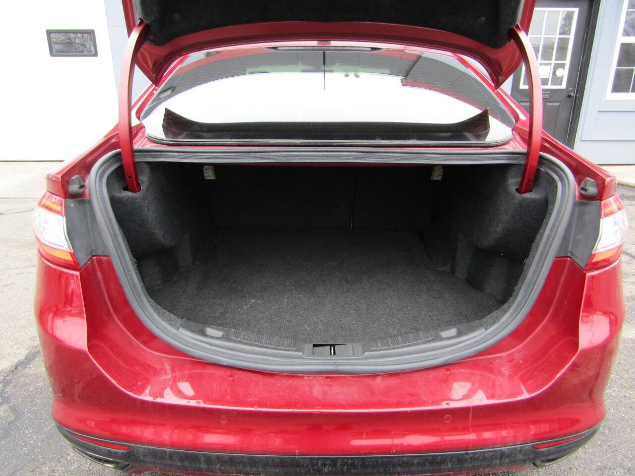 Used 2014 Ford Fusion Titanium image 7
