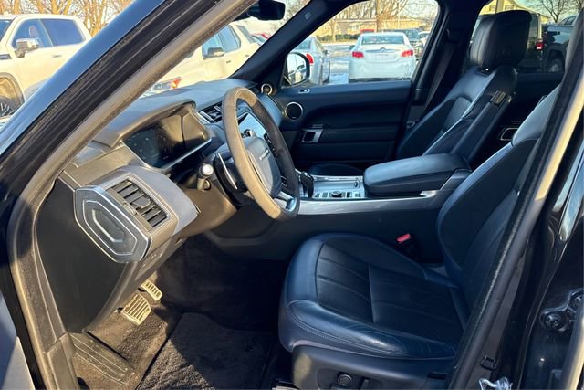 Used 2021 Land Rover Range Rover Sport HST image 9