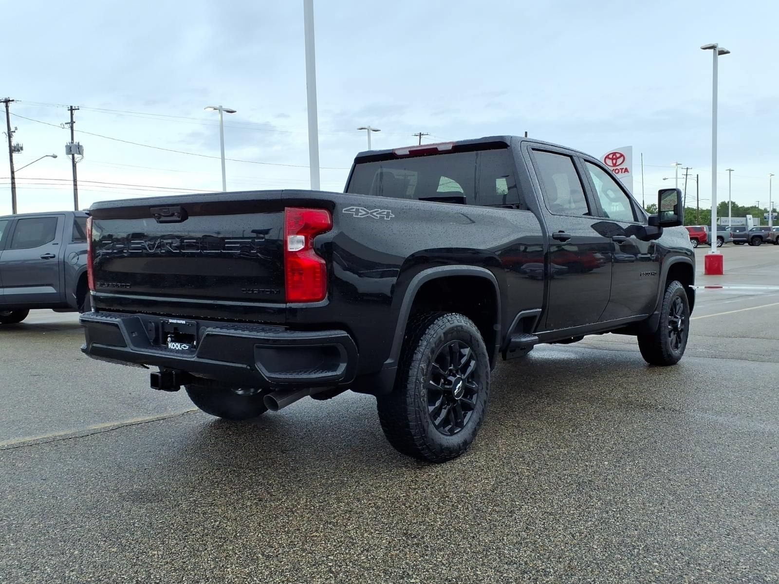 New 2026 Chevrolet Silverado 2500 Custom w/ Custom Convenience Package AWD/4WD image 16