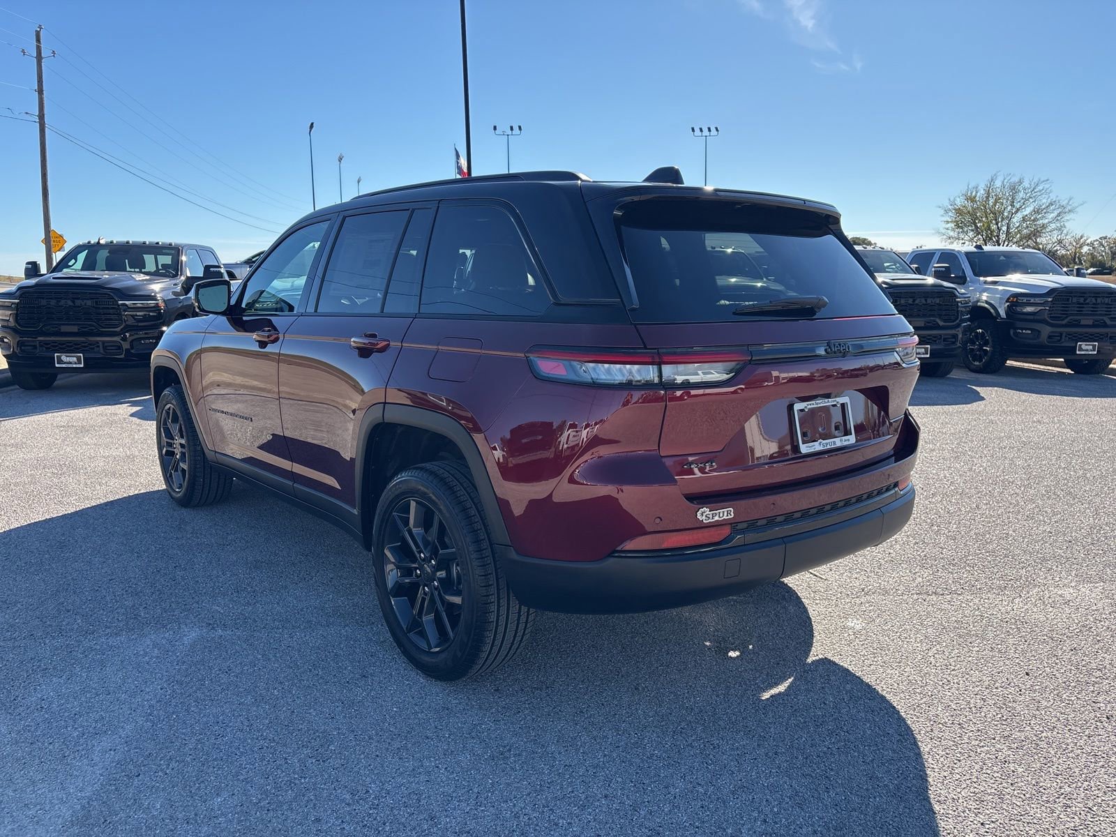 New 2025 Jeep Grand Cherokee Limited image 4