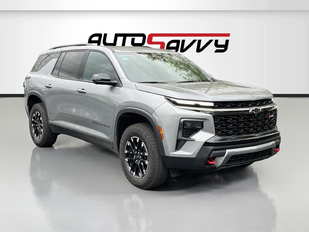 Used 2025 Chevrolet Traverse Z71 w/ Driver Confidence Package