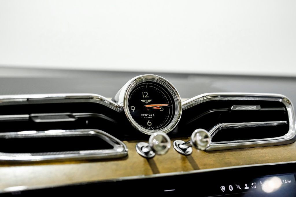 Used 2023 Bentley Bentayga Speed image 24