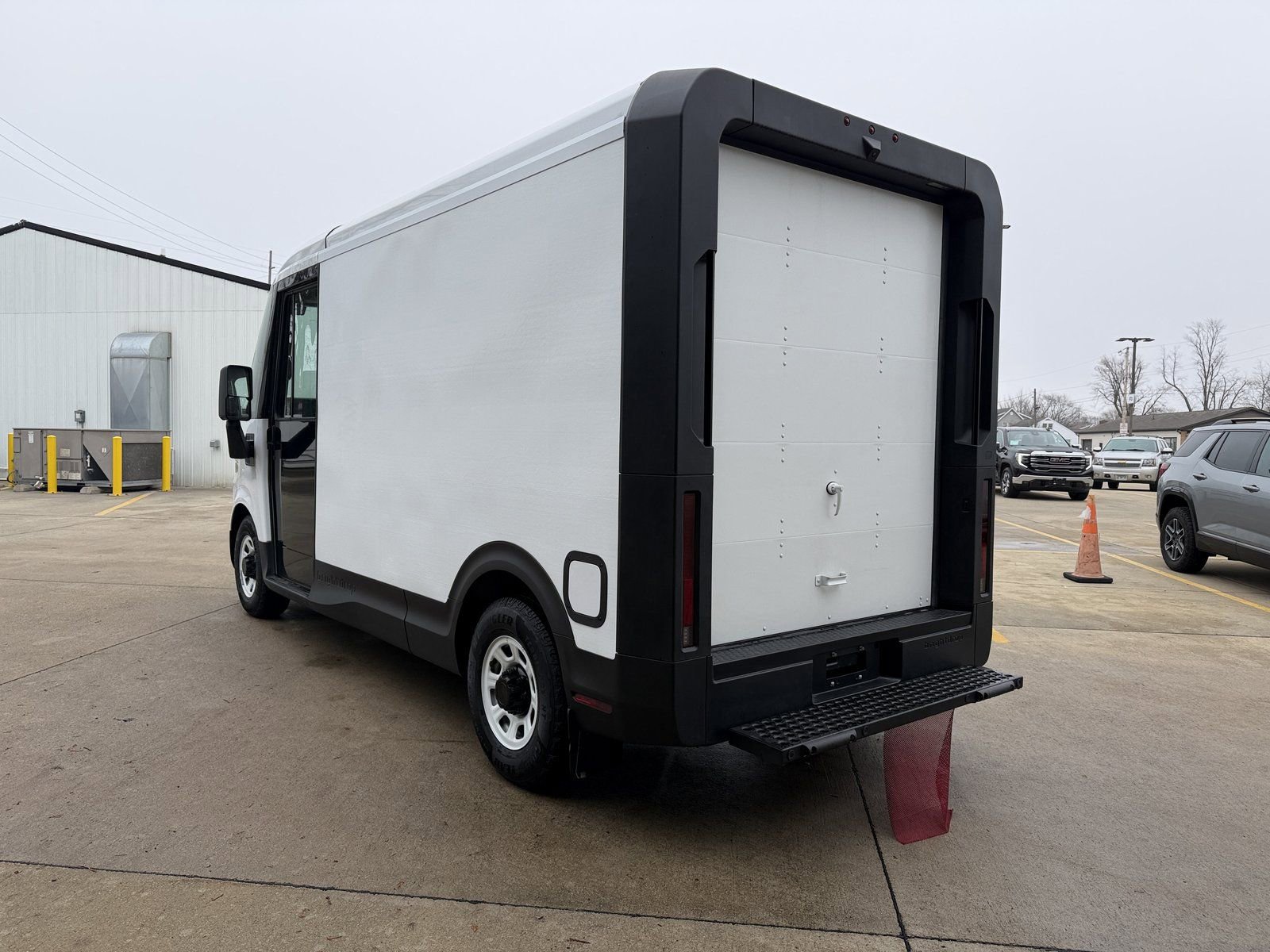 Used 2024 Chevrolet Brightdrop 400 w/ Commercial Equipment Package AWD/4WD image 26