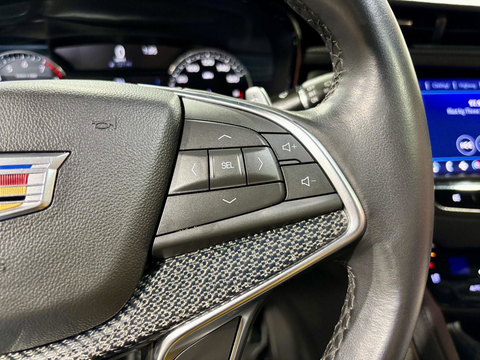 Used 2022 Cadillac XT5 Sportv image 37