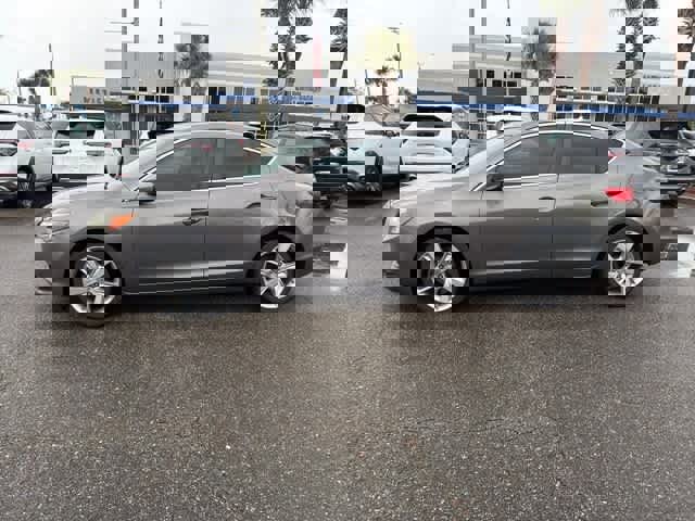 Used 2014 Acura ILX w/ Premium Package image 3