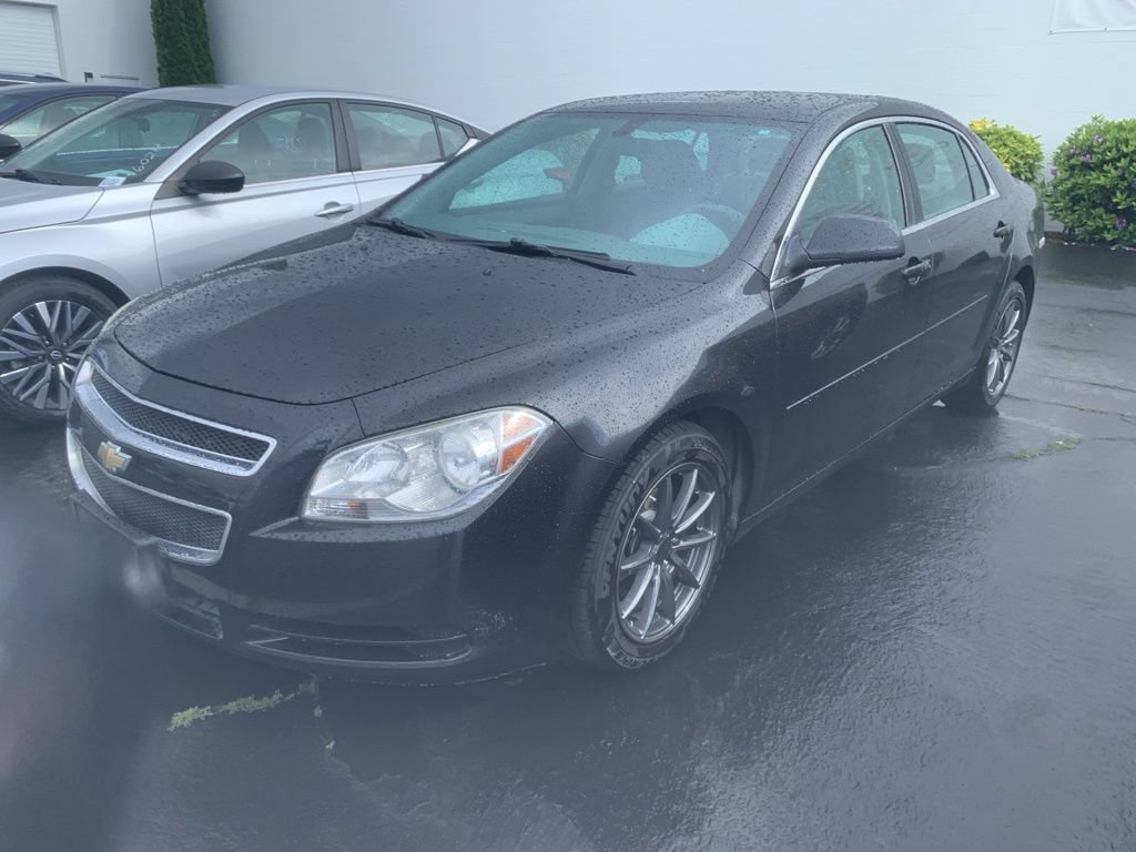 Used 2011 Chevrolet Malibu LS FWD image 1