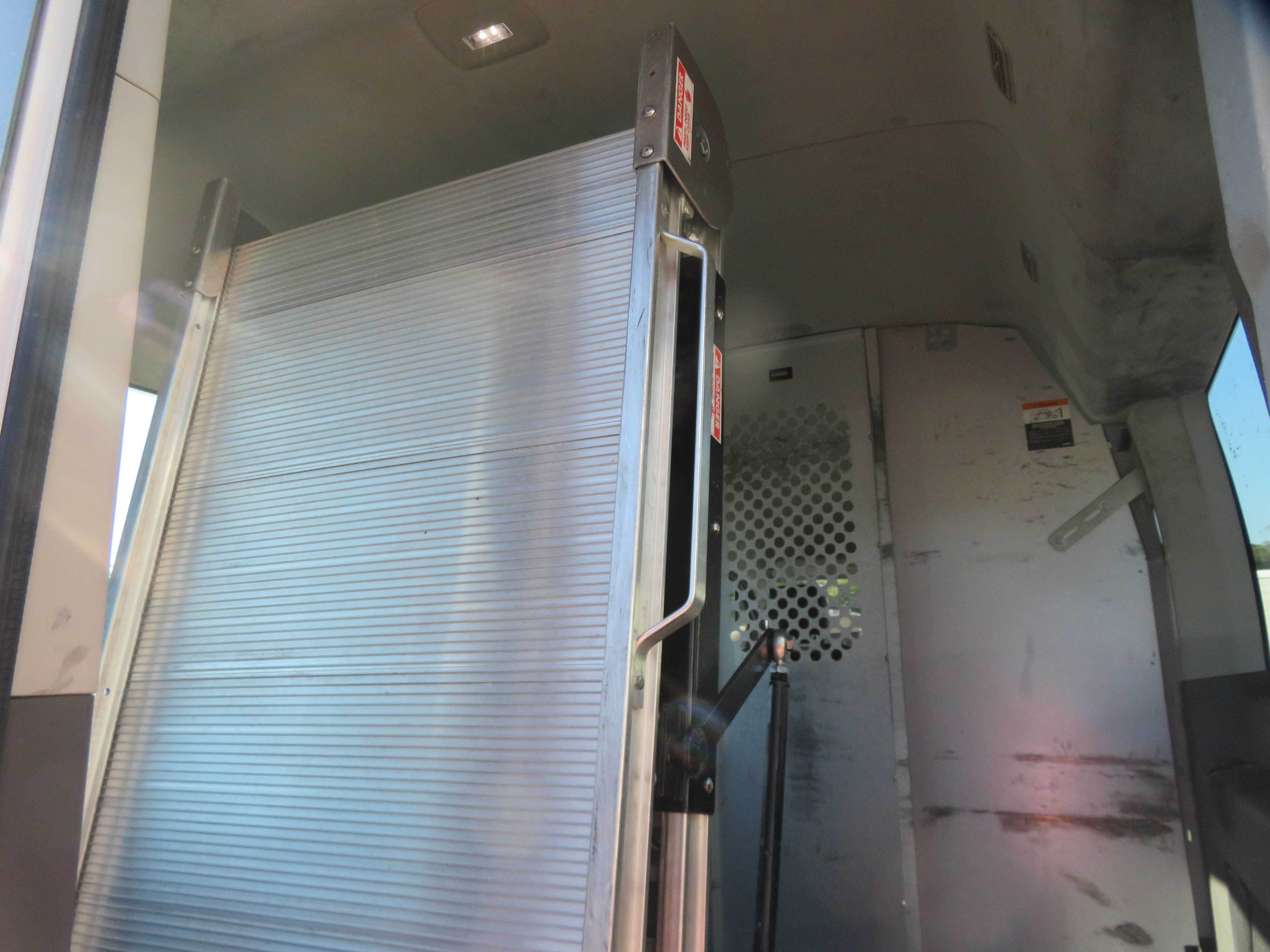 Used 2022 Ford Transit 350 XL RWD image 23