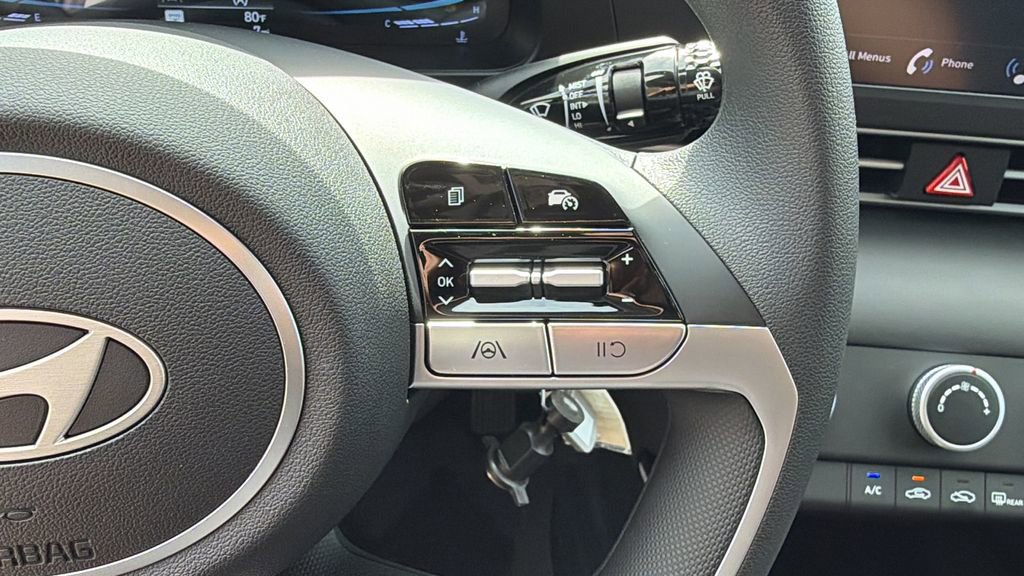 New 2026 Hyundai Elantra SE image 28