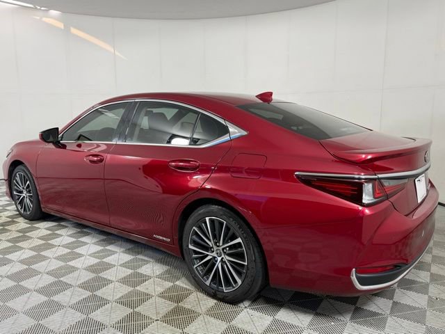 Used 2022 Lexus ES 300h w/ Premium Package FWD image 4