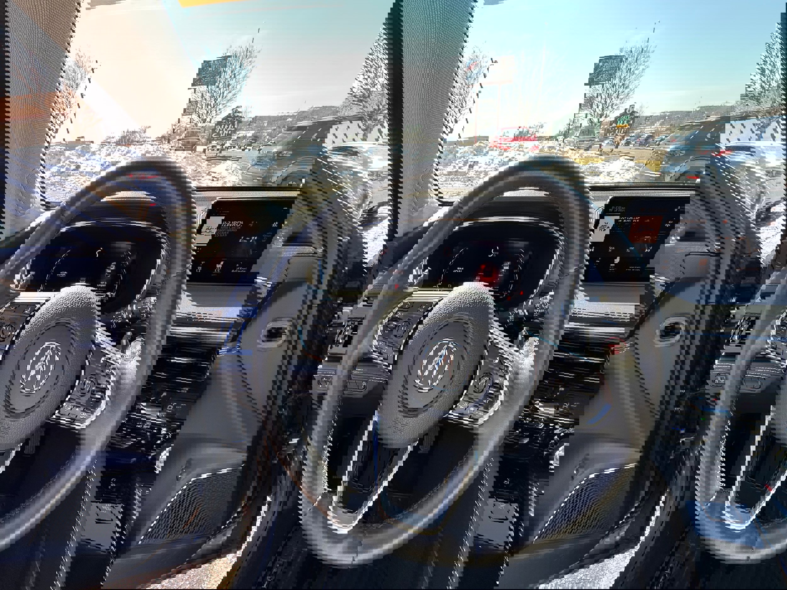 Used 2024 Acura MDX SH-AWD w/ Advance Package image 16