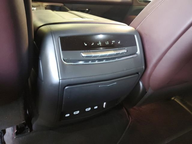 Used 2023 Cadillac Escalade Sport Platinum w/ LPO, ONYX Package AWD/4WD image 15