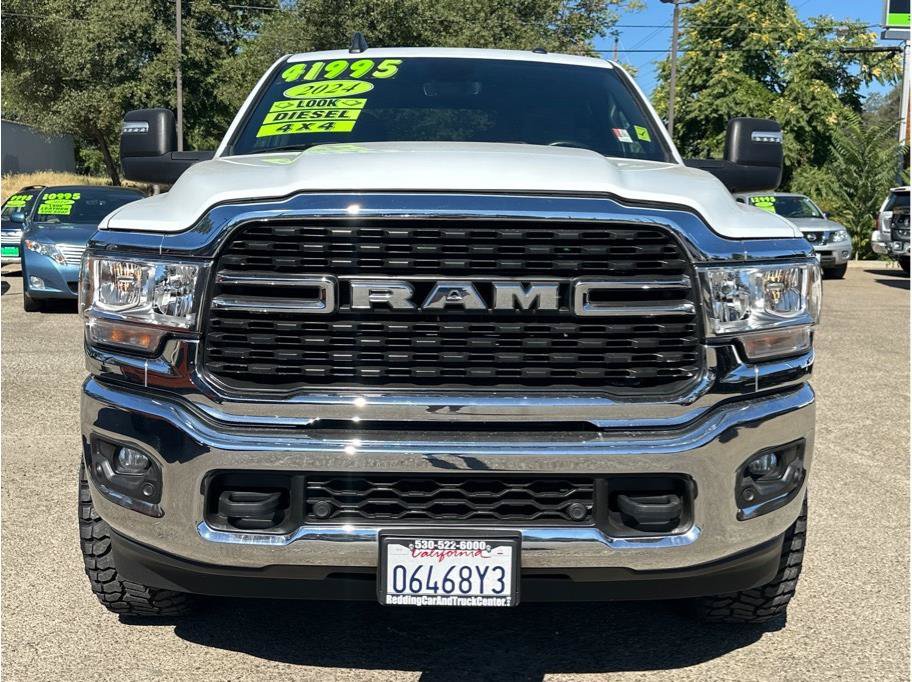 Used 2024 RAM 2500 Big Horn AWD/4WD image 2