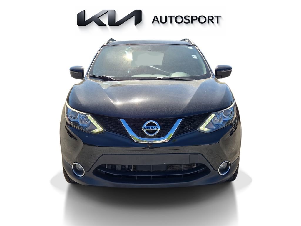 Used 2017 Nissan Rogue Sport SL FWD image 2