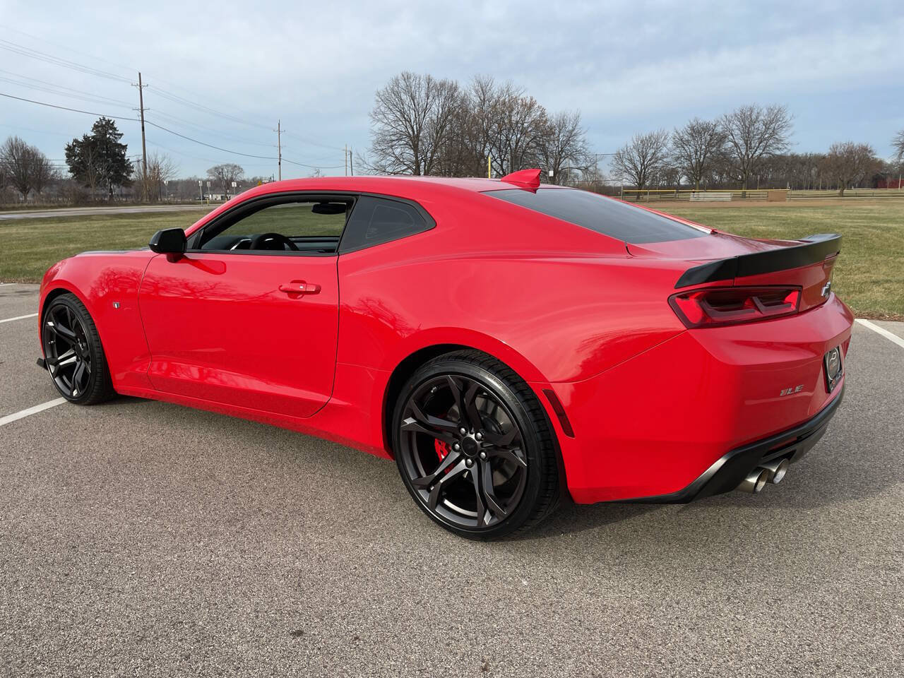 Used 2018 Chevrolet Camaro SS RWD image 10