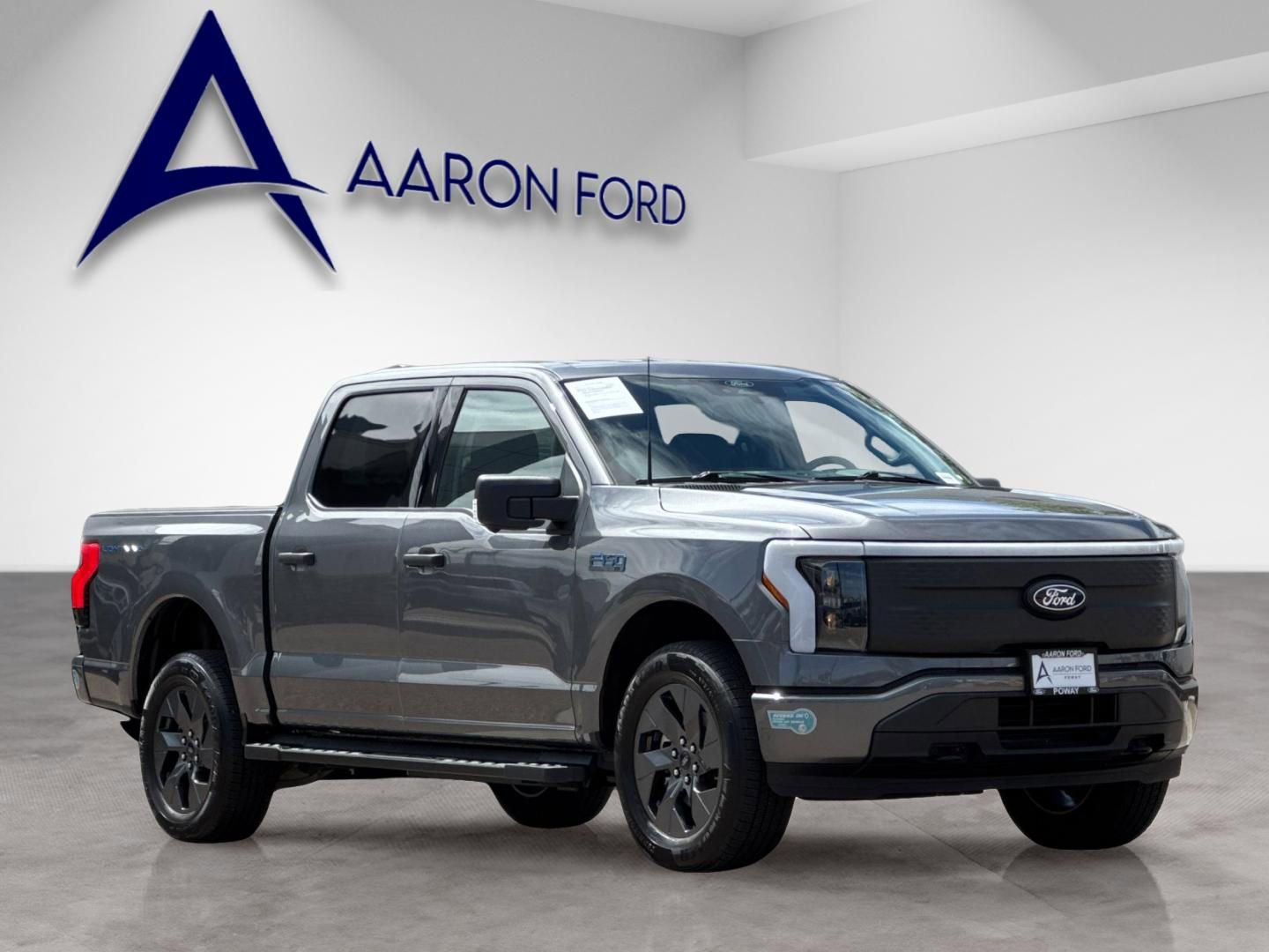 Used 2024 Ford F150 Lightning XLT w/ Max Trailer Tow Package AWD/4WD image 8