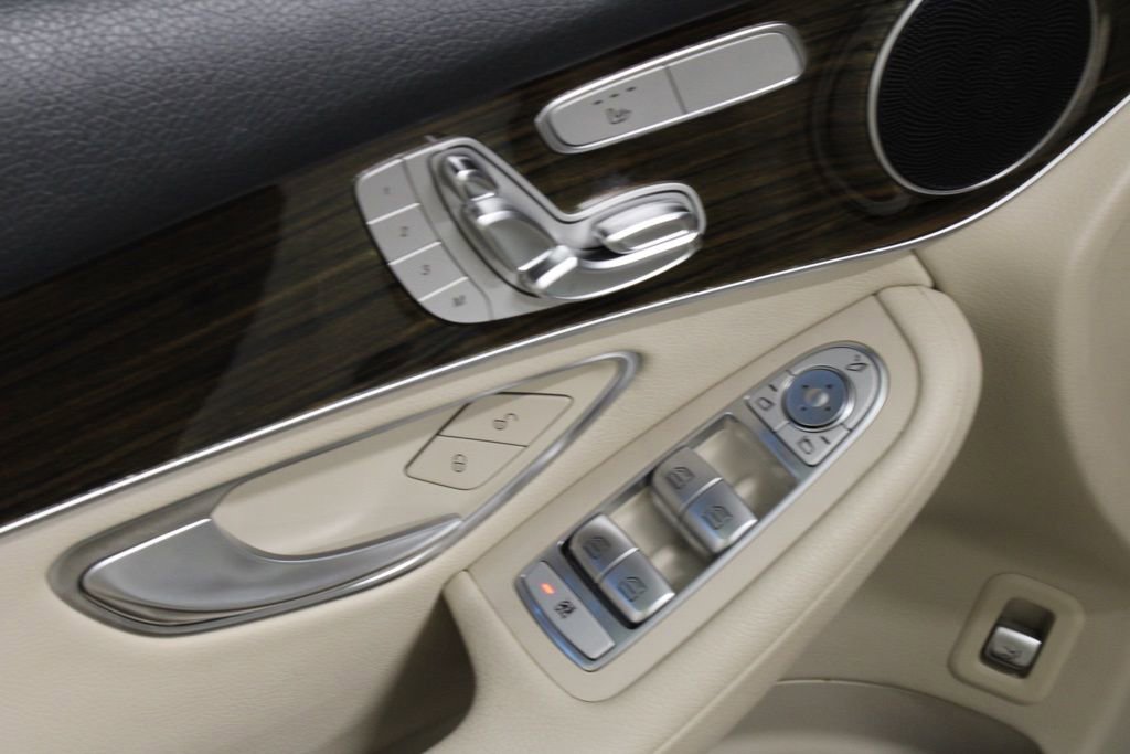 Certified 2019 Mercedes-Benz GLC 300 GLC 300 image 15