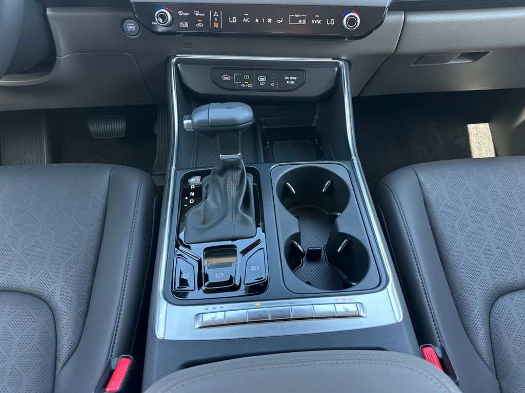 New 2026 Kia Carnival EX image 32