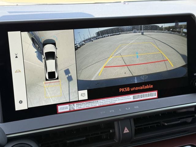 New 2026 Toyota Prius Plug-In Hybrid FWD image 16
