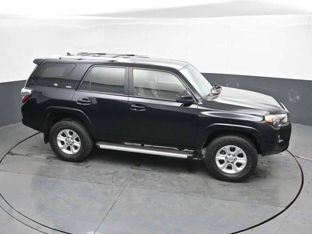 Used 2015 Toyota 4Runner SR5 image 32