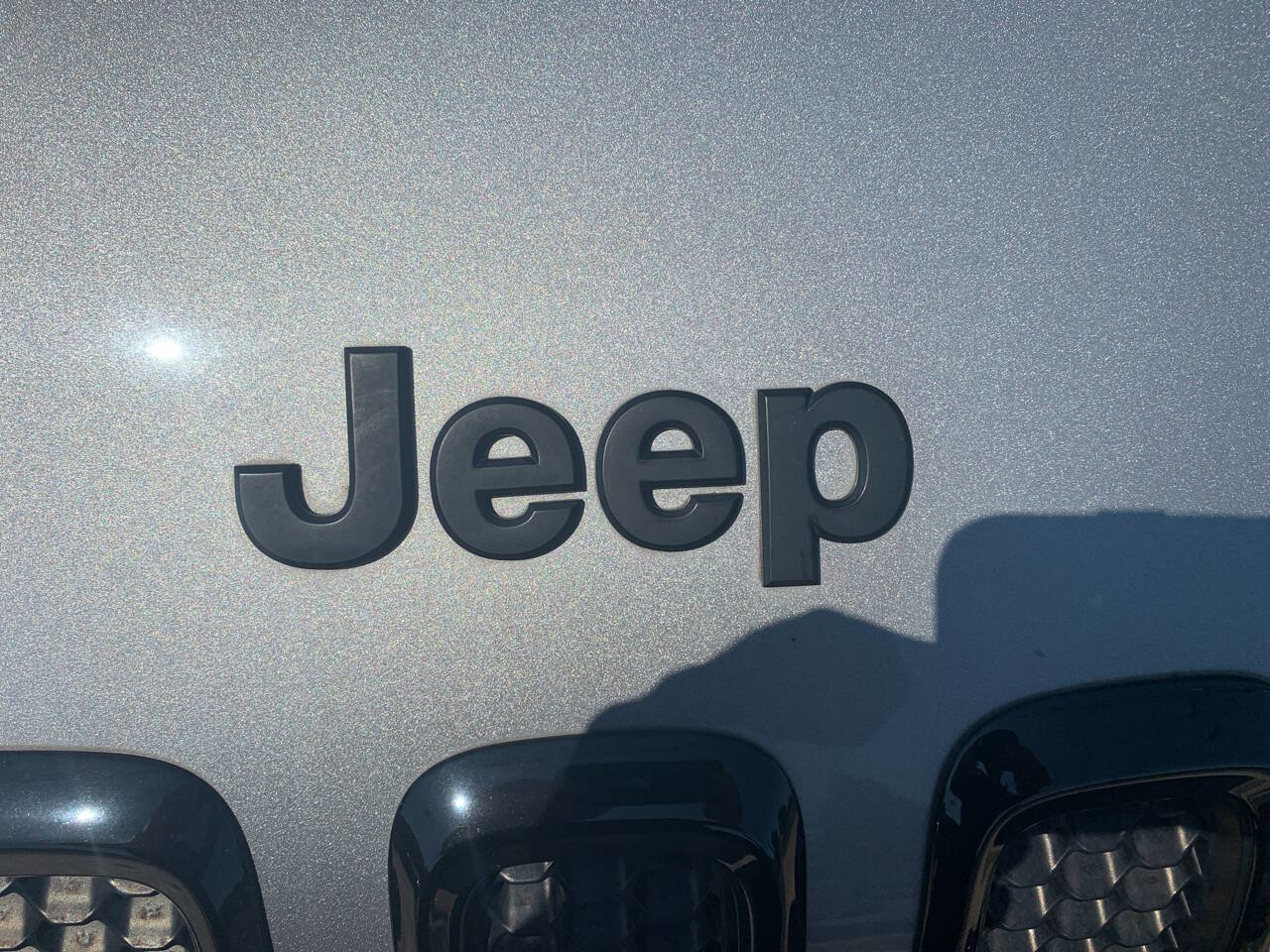 Used 2016 Jeep Cherokee High Altitude image 24