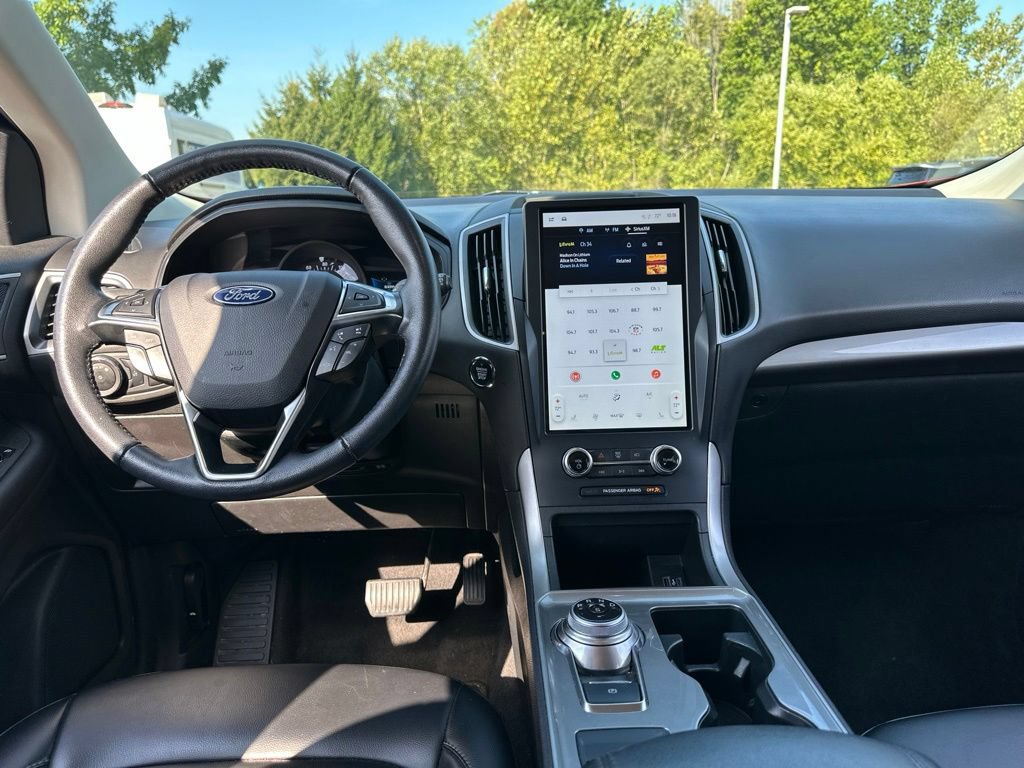 Used 2023 Ford Edge SEL AWD/4WD image 38