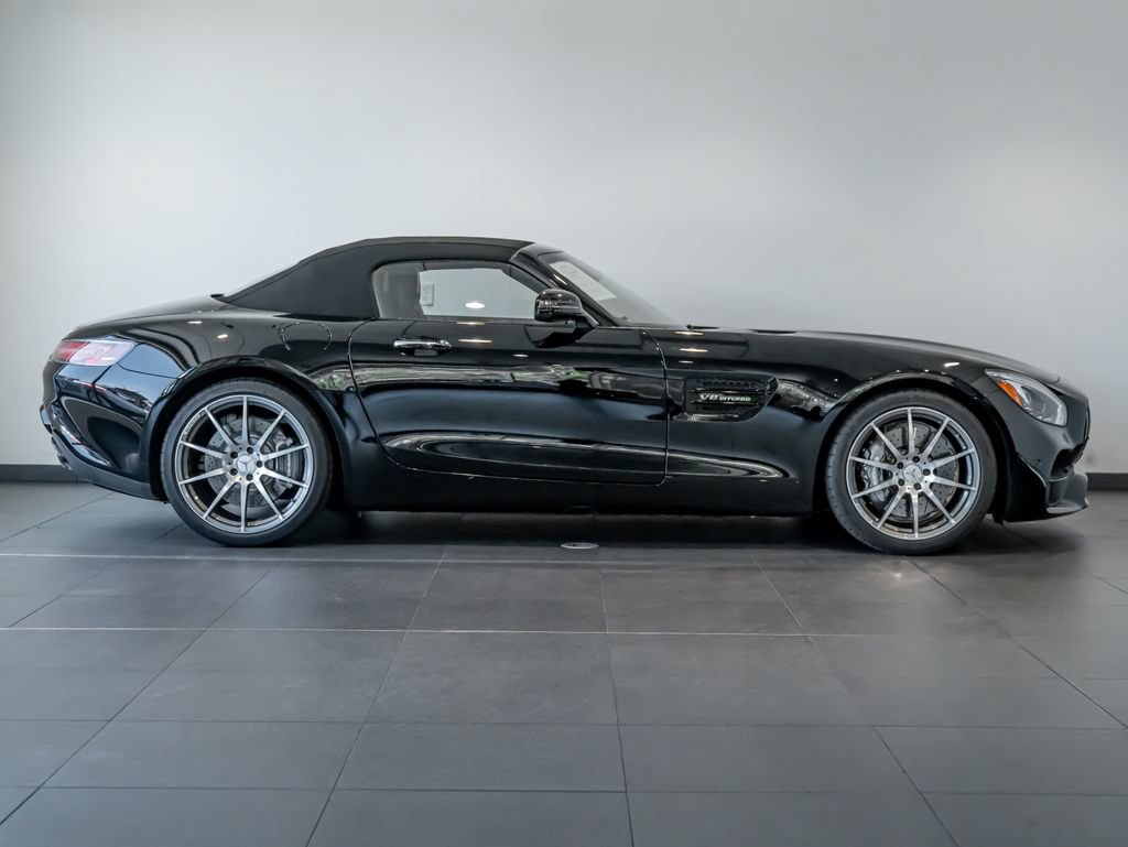 Used 2018 Mercedes-Benz AMG GT Roadster image 8