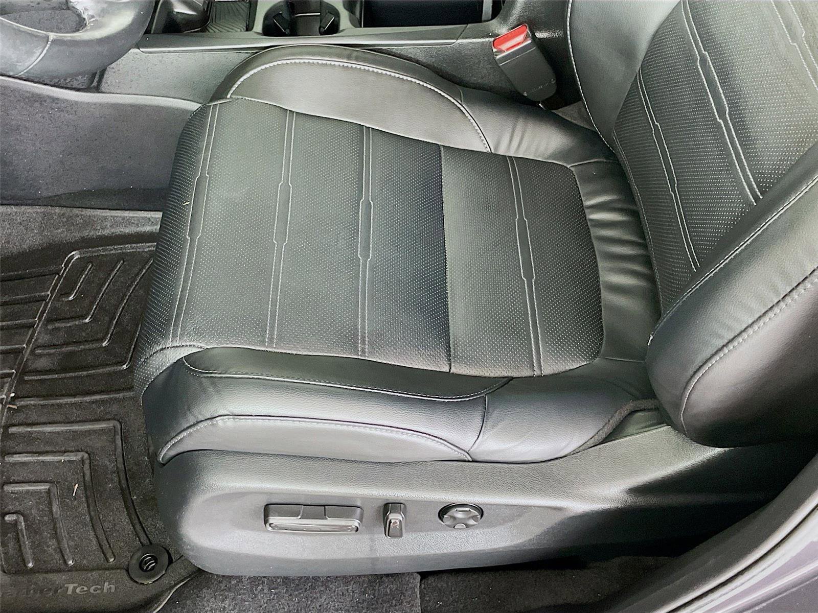 Used 2019 Honda CR-V Touring image 24