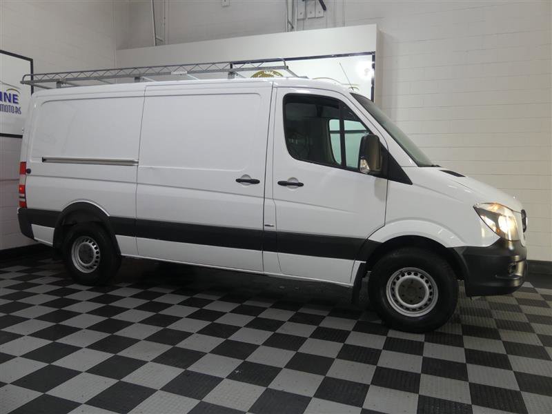 Used 2015 Mercedes-Benz Sprinter 2500 image 5