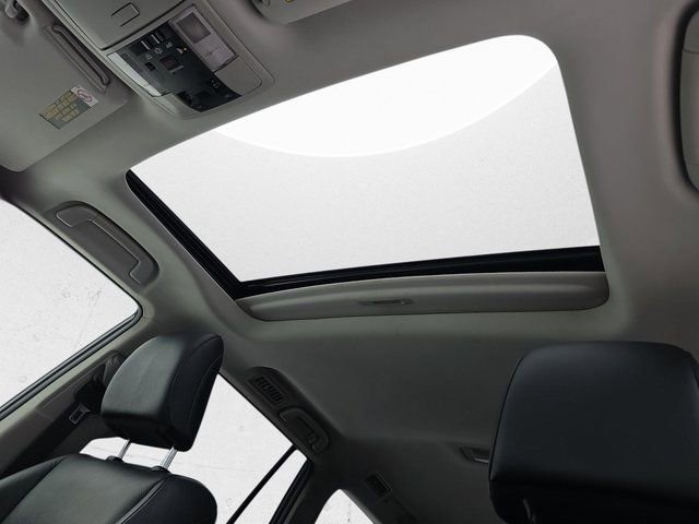 Used 2017 Lexus GX 460 Premium image 31