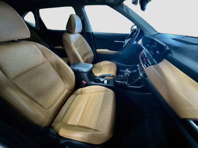 Used 2024 Kia Seltos EX AWD/4WD image 29