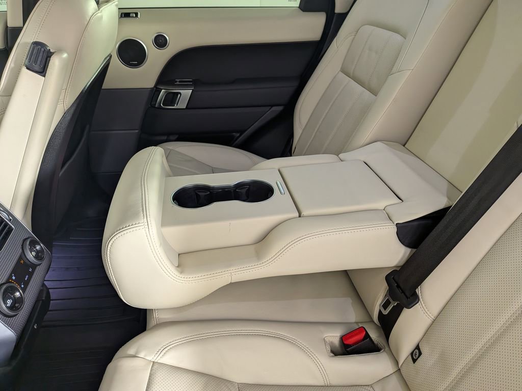 Used 2022 Land Rover Range Rover Sport HSE Dynamic image 35